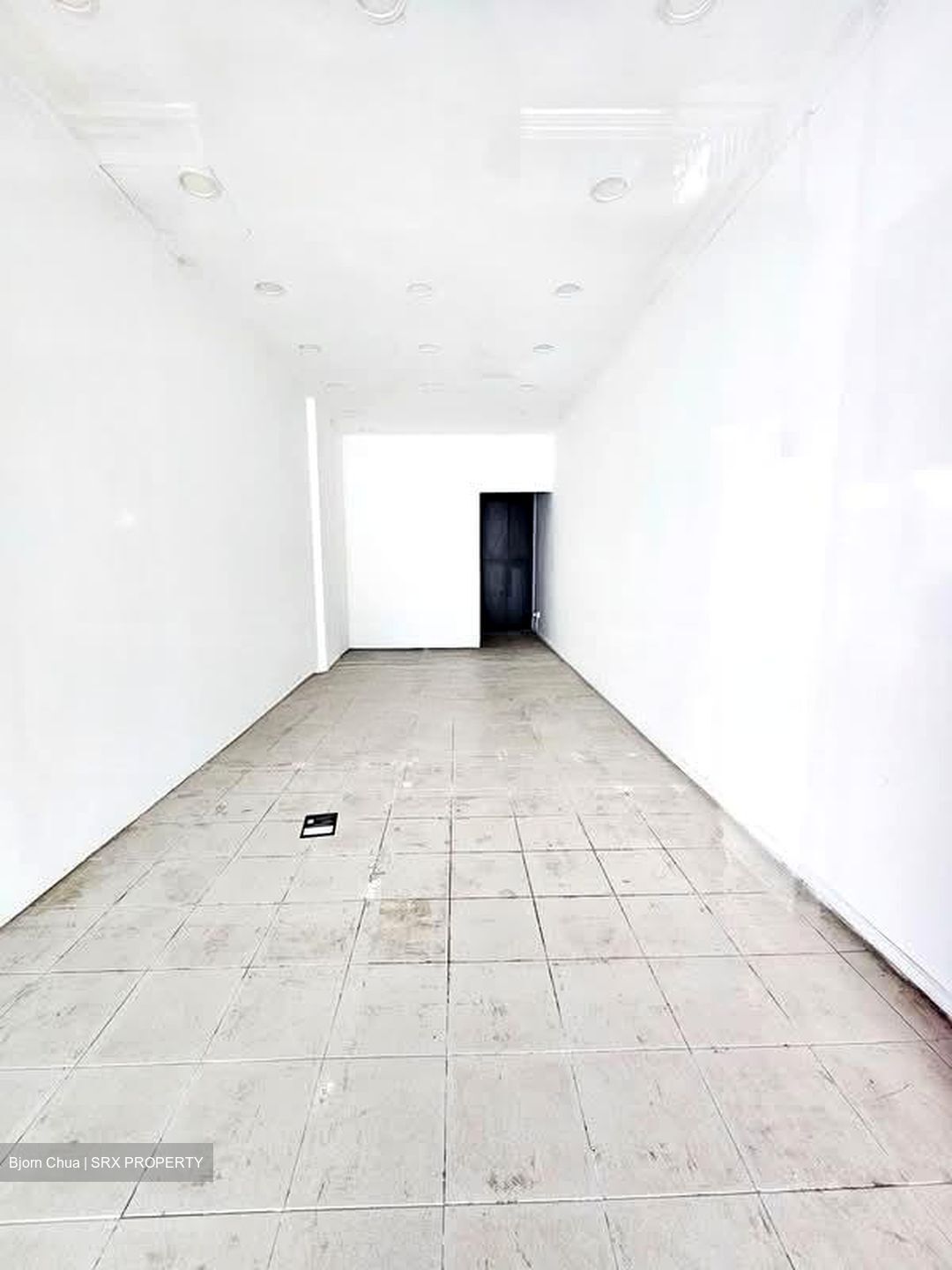 Ang Mo Kio Avenue 8 (D20), Shop House #582261891